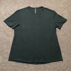 Lululemon Men'S Athletic Shirt Size 2Xl Black Stretch Performance Lightweig